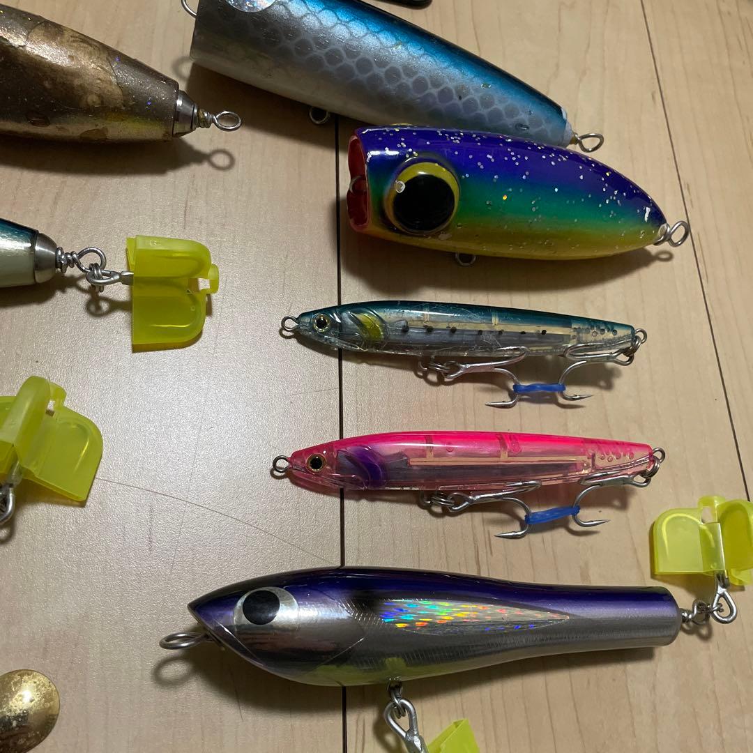 カーペンター　CBONE ザウルスルアー