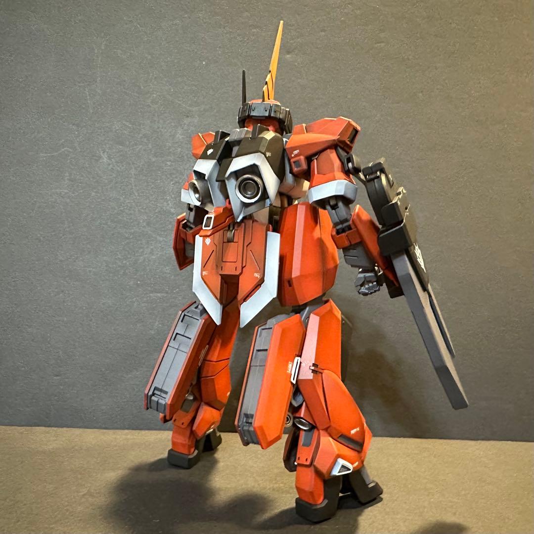 ＨＧバーザム レジオン鹵獲仕様 （A.O.Z RE-BOOT版） 塗装完成品