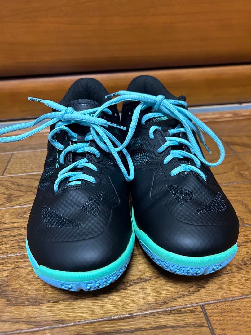 YONEX COMFORT Z バドミントンシューズ ブラック/ミント