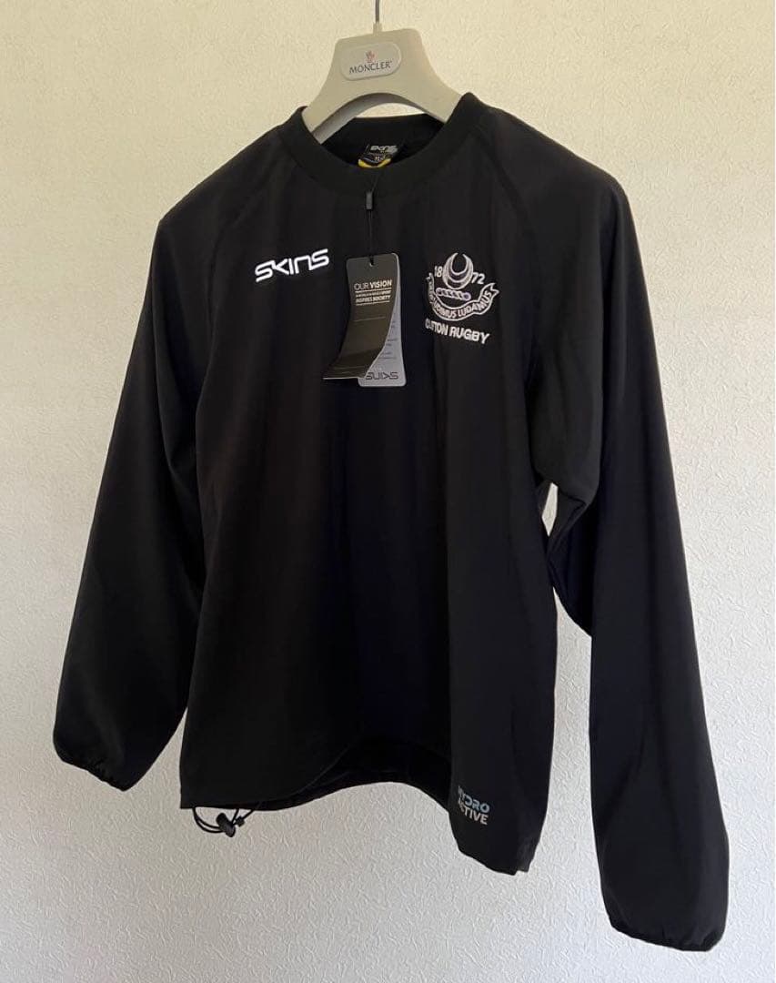 新品 SKINS スキンズ プレミア 英国 ラグビー ジャケット ジャージ 黒