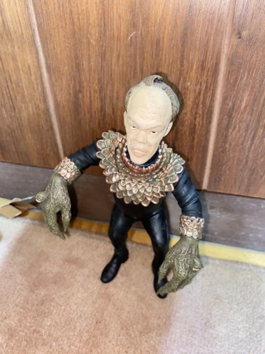 暗闇の悪魔　大頭人の襲来