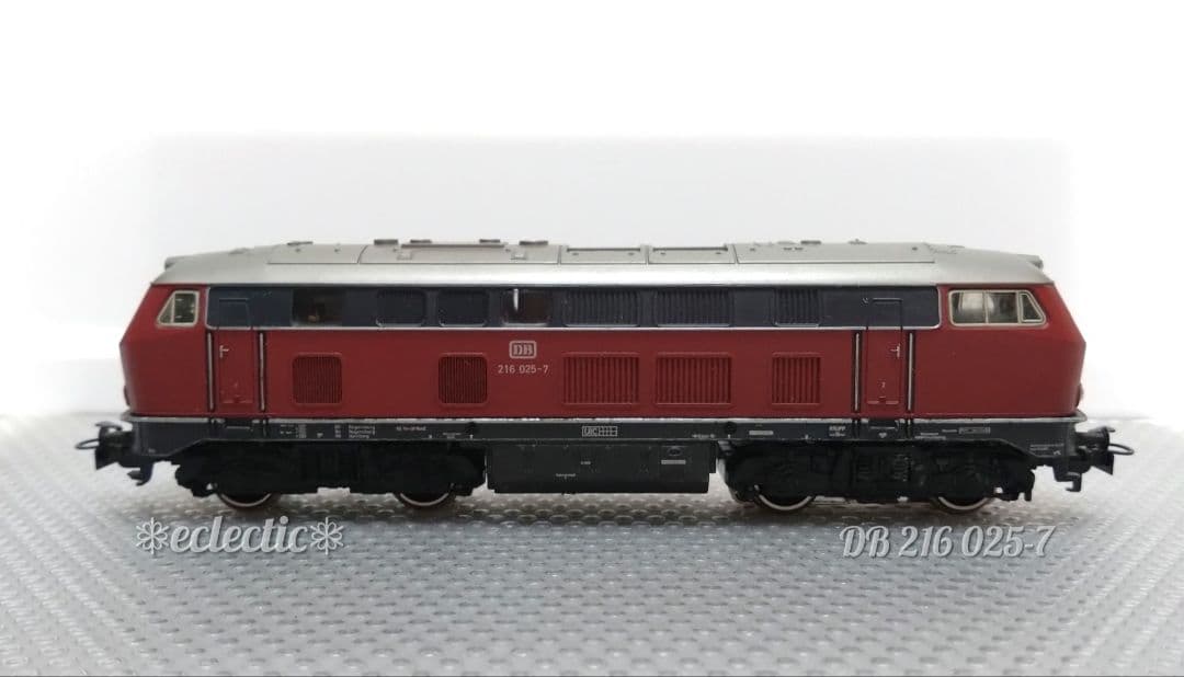 【ヴィンテージ】MARKLIN DB 216 025-7 ディーゼル機関車