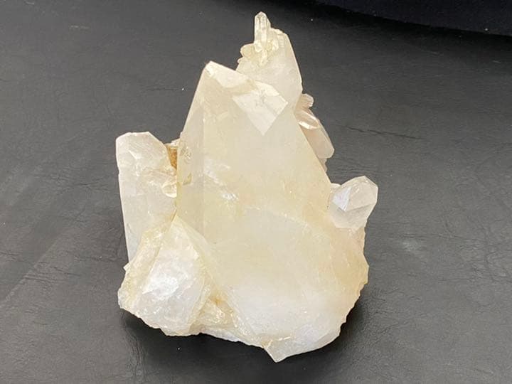 ヒマラヤ水晶 773g