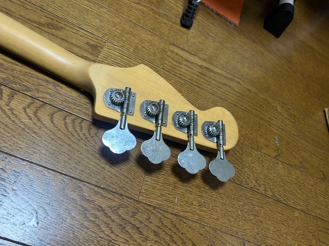 兵庫県神戸市より！photogenic フォトジェニック ベース レッドです。