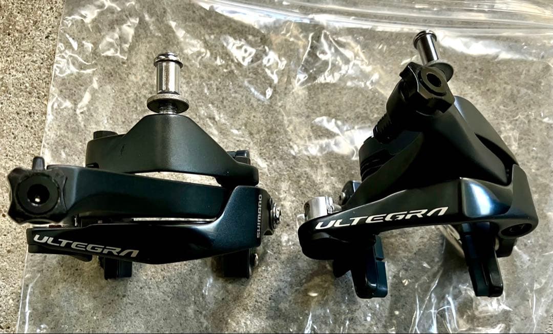 Shimano ULTEGRA r8000キャリパーブレーキ　前後