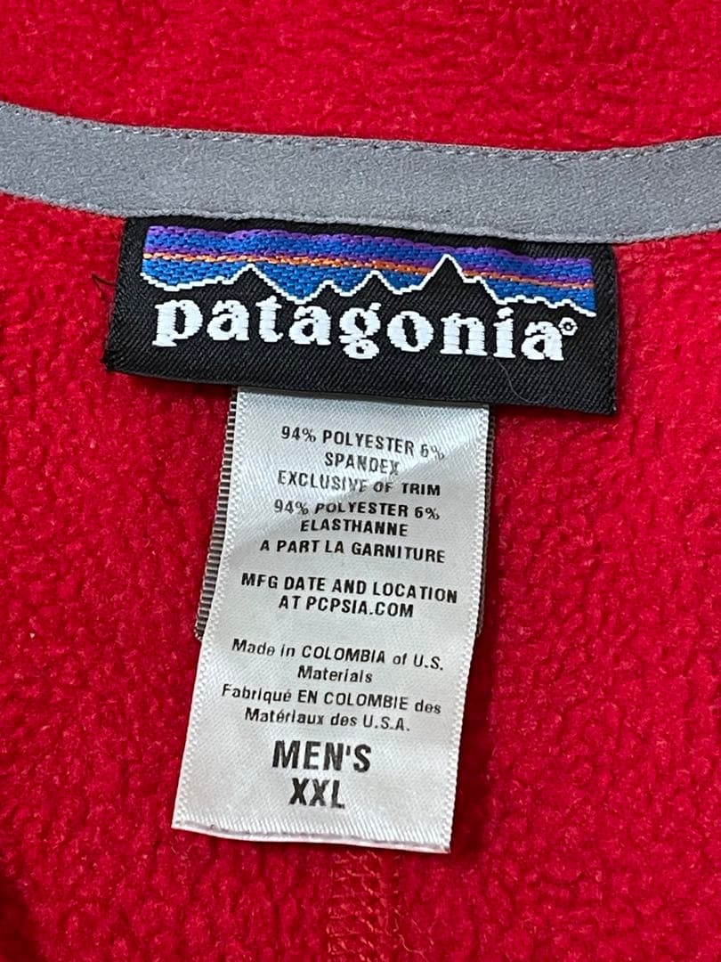 patagonia レッド ジップアップ フリーズウェア　XXL