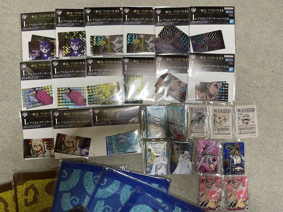 ワンピース　くじ　フィギュアセット