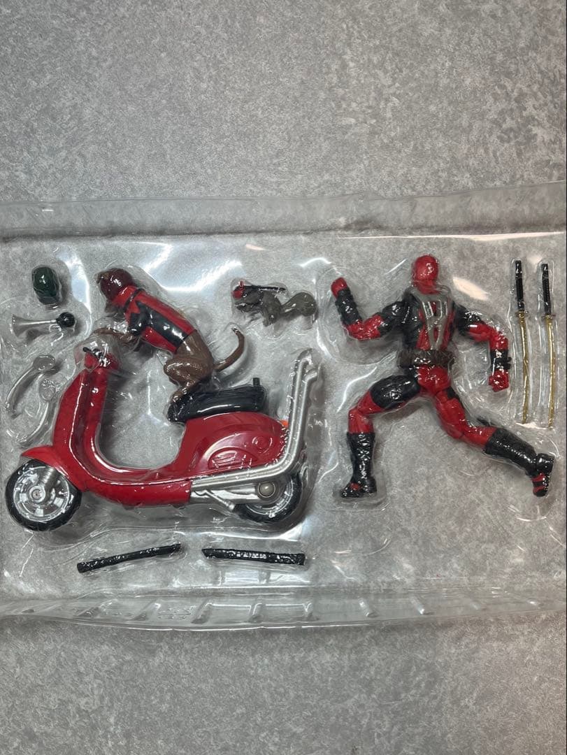 マーベルレジェンド デッドプール・コープス & スクーター デラックスパック