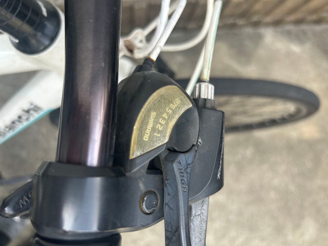 Bianchi ROMA 4 クロスバイク ホワイト 横浜市受け取り限定！