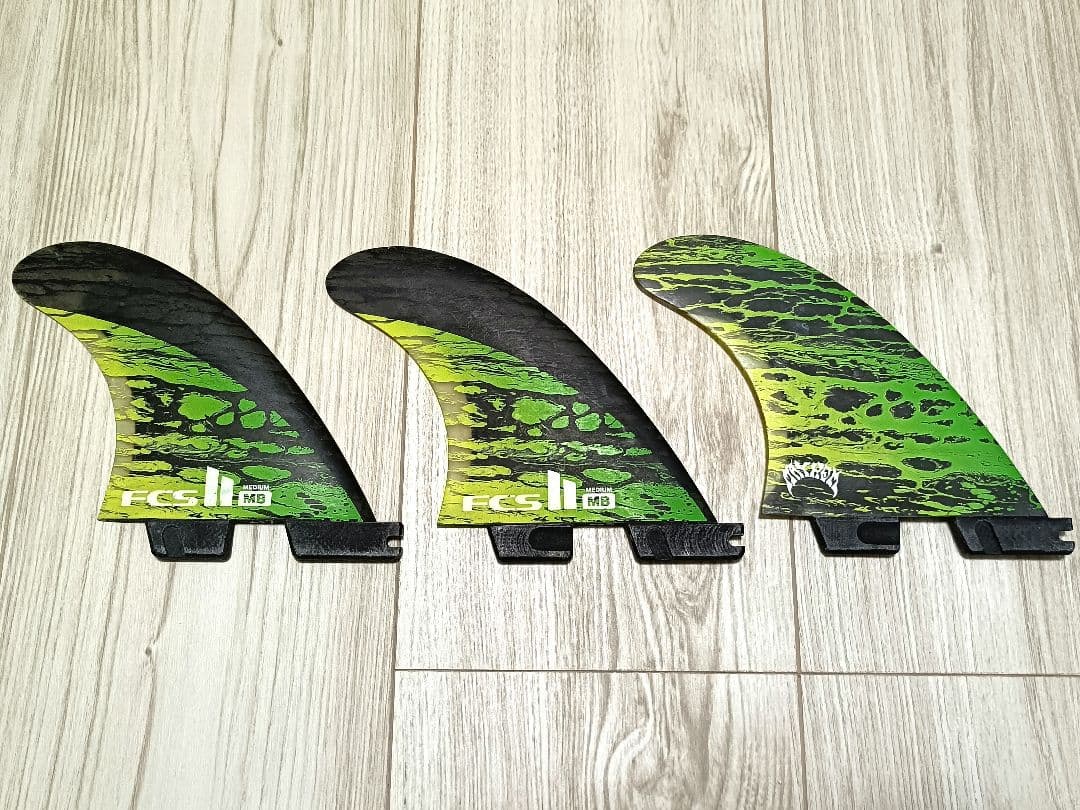 MAYHEMフィン fcs2 Mサイズ