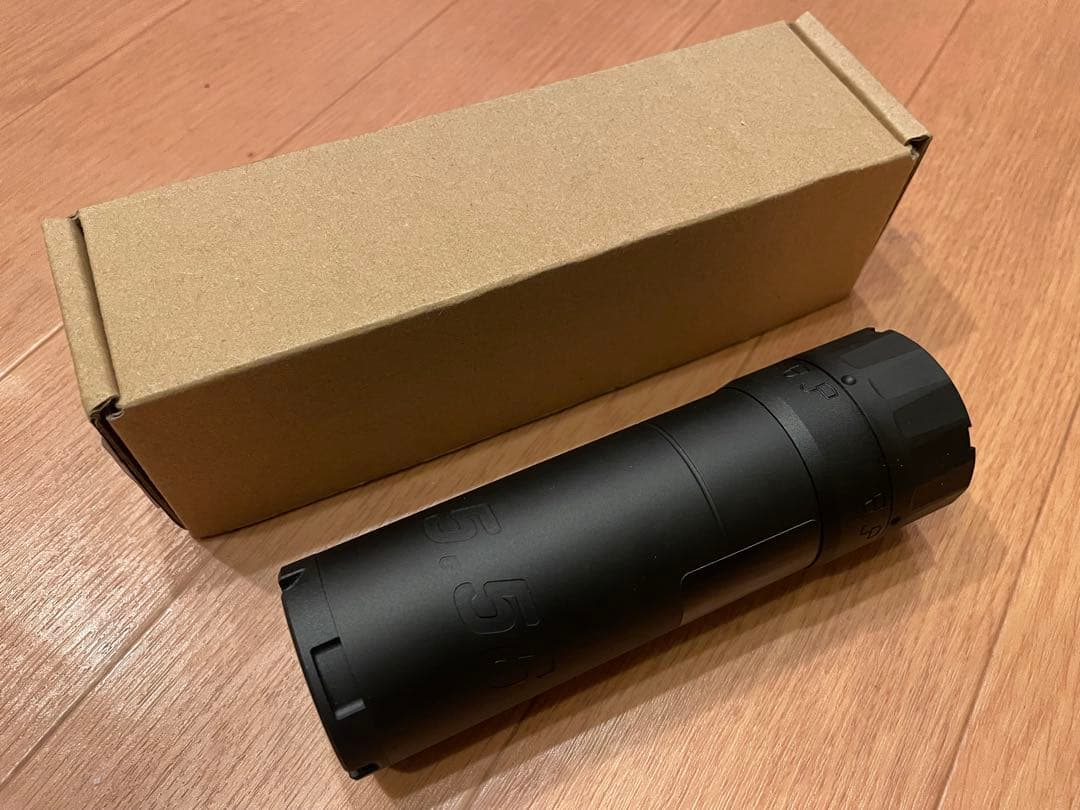 へろへろへろ様　Arron Smith SIG SLX 556C-QD タイプ