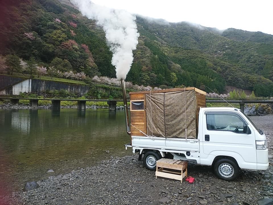 軽トラサウナ