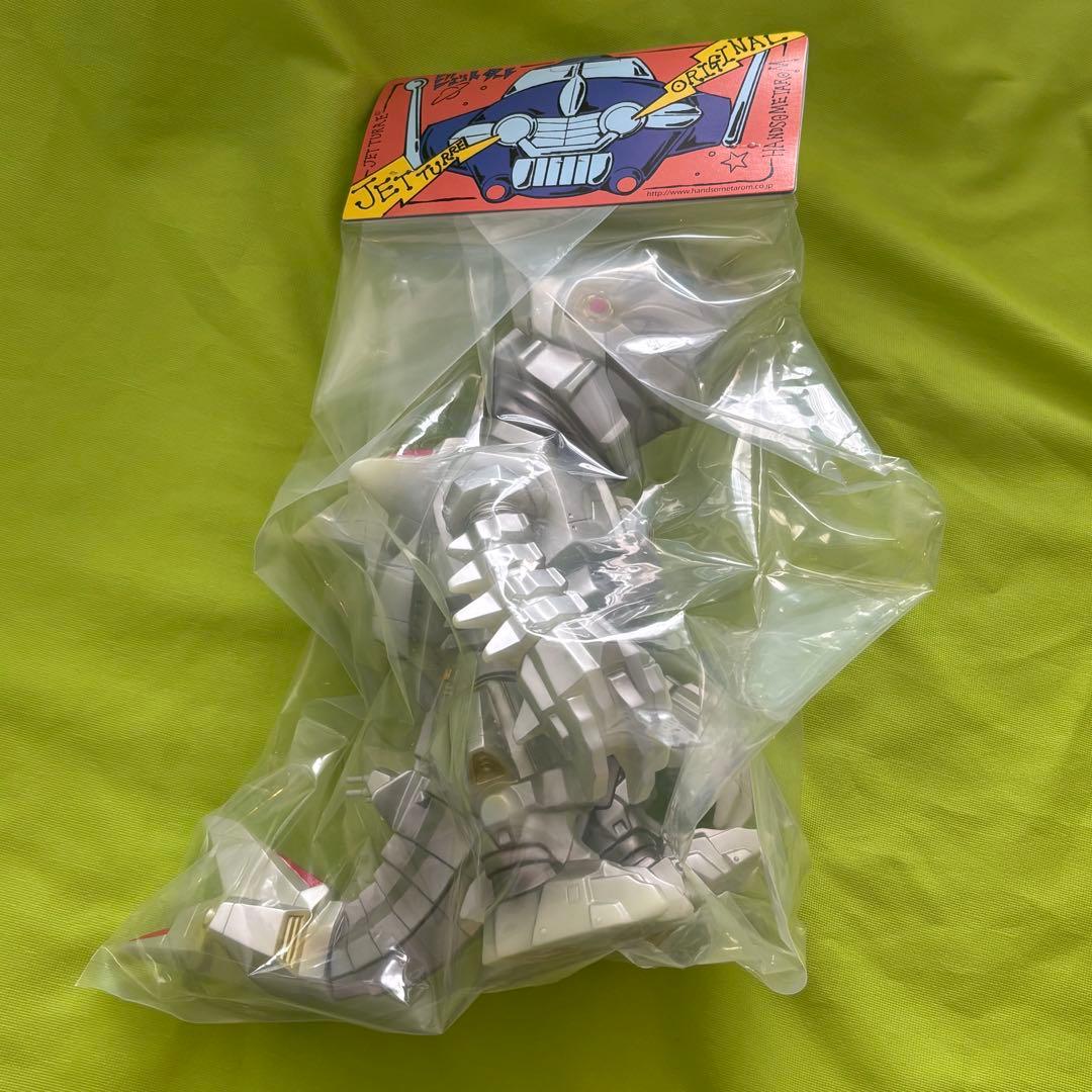 J*m様 メディコムトイ medicomtoy 抽選当選品 メカイサンダー