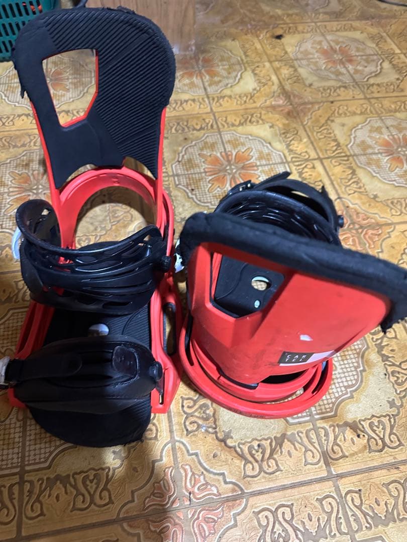 バートン　カーテル　est Burton CARTEL