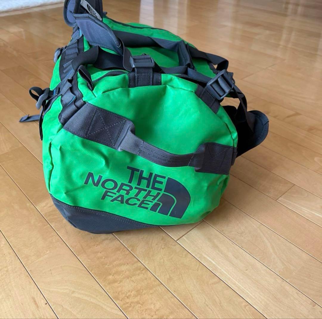 ノースフェイス　ボストンバッグ　スポーツバック　リュック　ロゴ入り　旅行　大容量