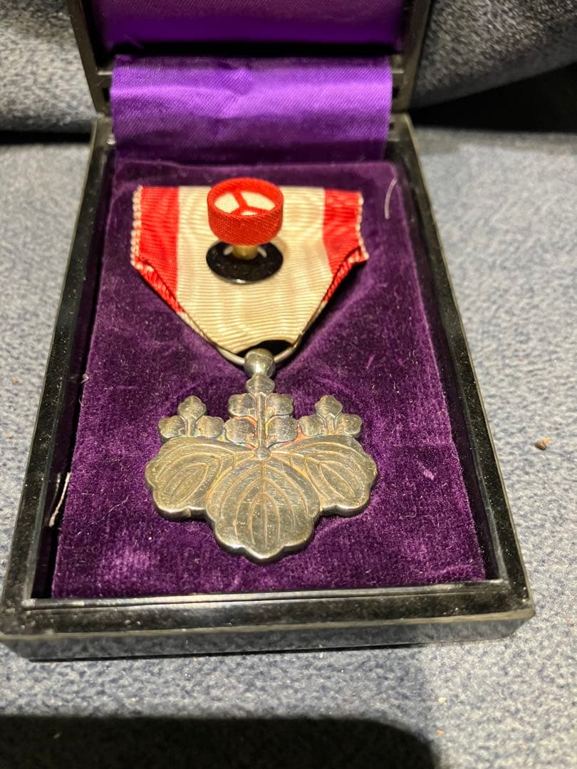 日本軍 軍功徽章 正章＋略章 純正ケース付き 当時物 ヴィンテージ