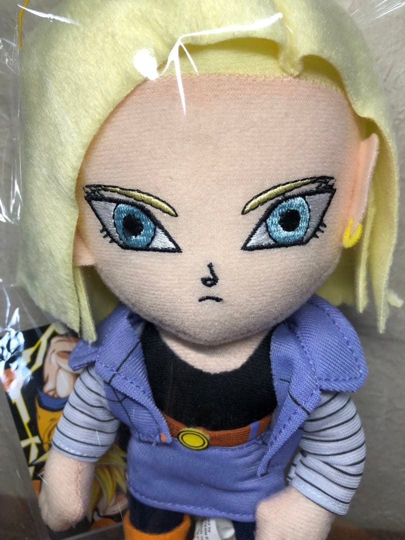 新品 ドラゴンボール ぬいぐるみ 人造人間18号 送料込み