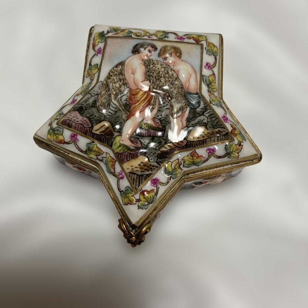 アンティークカポディモンテ　レア