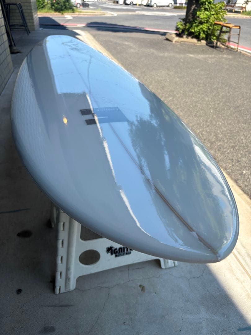 hiro3357 売約済みショートボード ホワイト・ブルー7.2f