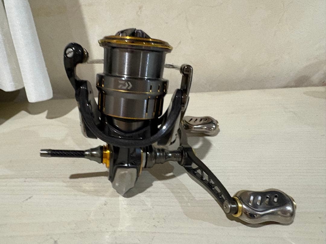 ★☆ダイワ　 21ルビアス　エアリティ FC LT2500S カスタム　美品