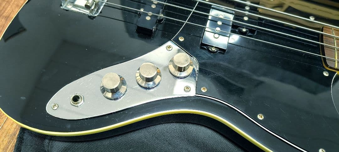 フェンダー　エアロダイン　ジャズベース　ジャパン