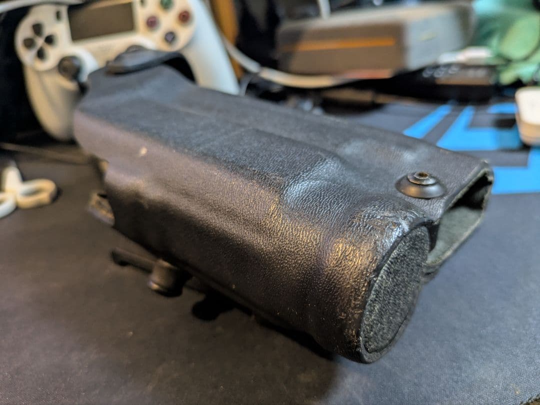 実物 サファリランド 6004 P226 ライト対応ホルスター