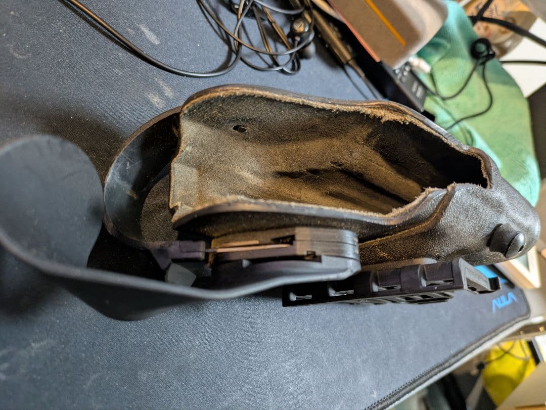 実物 サファリランド 6004 P226 ライト対応ホルスター