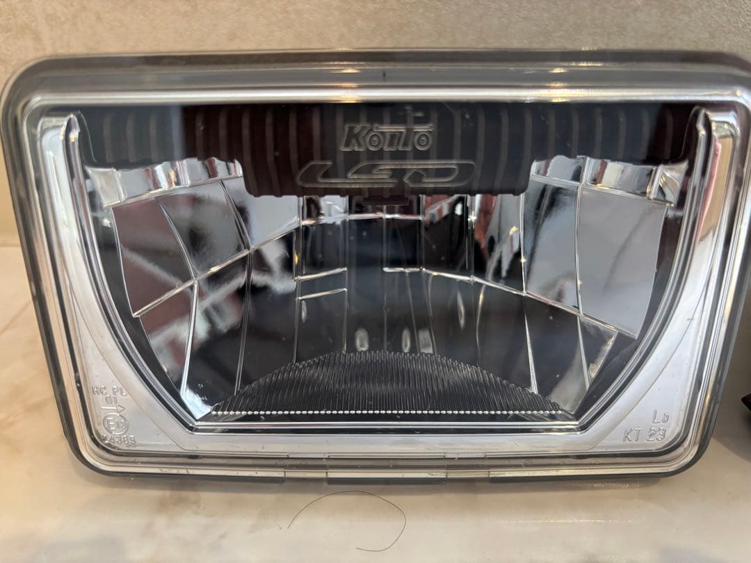 KOITO 24385 KT23 LEDヘッドランプ左右セット トラックバス