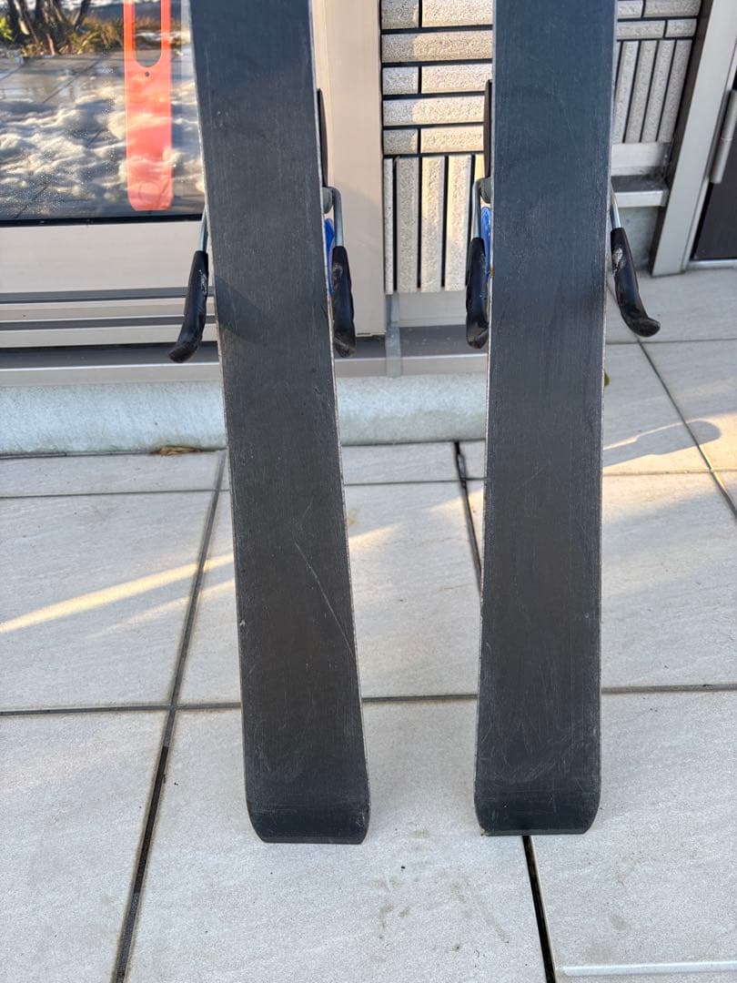 Atomic ST7 スキー 板　ジュニアから　150センチ