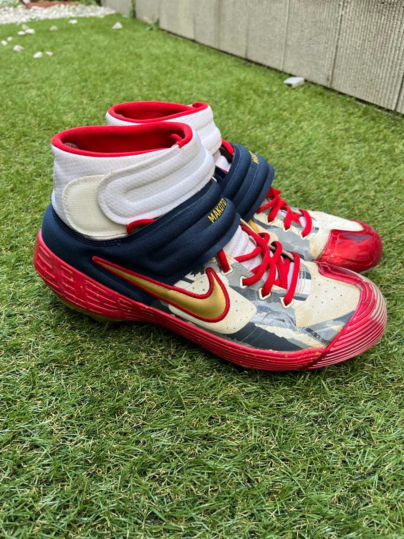 ナイキ　NIKE オーダースパイク