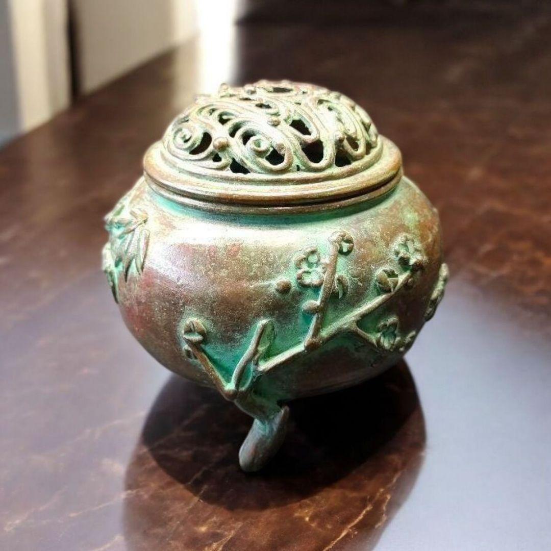 高岡銅器 香炉 須賀月芳 造 蝋型鋳銅 三友文香炉 松竹梅紋様 共箱