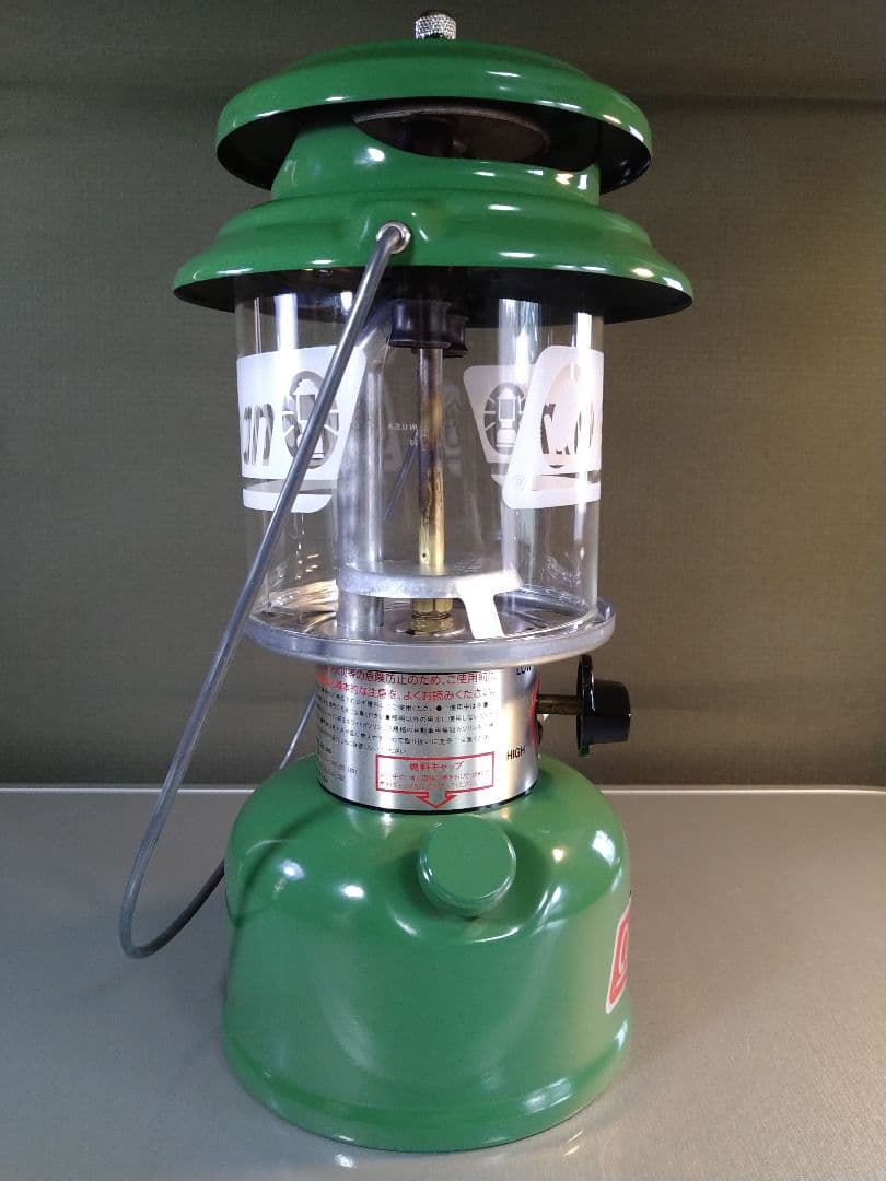 廃盤美品！コールマン　２８５-７４９J　デラックスランタン　人気のアマガエル色！