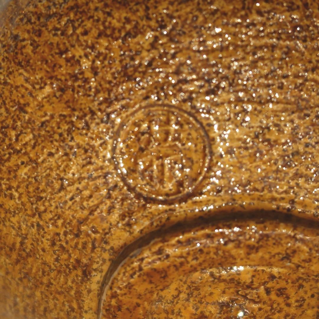 【茶道具】香野壮明作　梅山窯　大樋焼飴茶碗