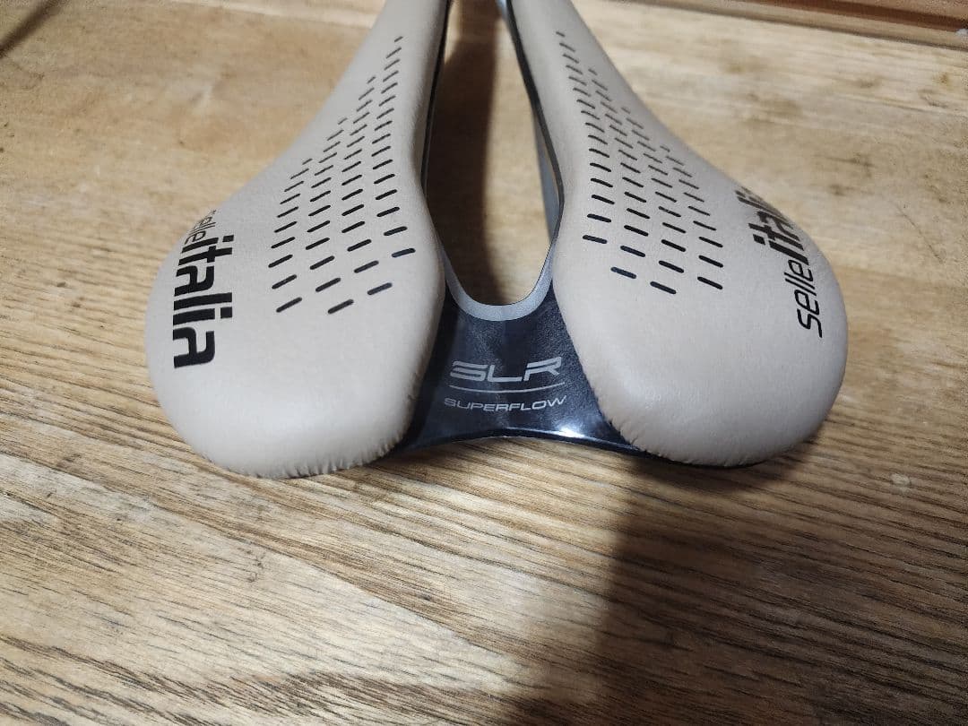selle italia SLR Superflow サドル