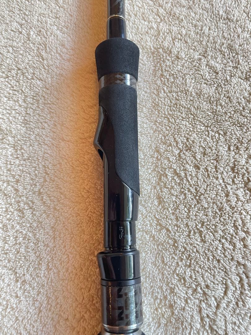 エバーグリーン　ポセイドン　ゼファー　アバンギャルド　102AGS シーバス