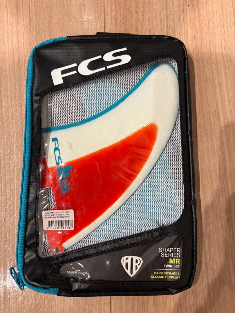 美品　FCS MR ツインフィン