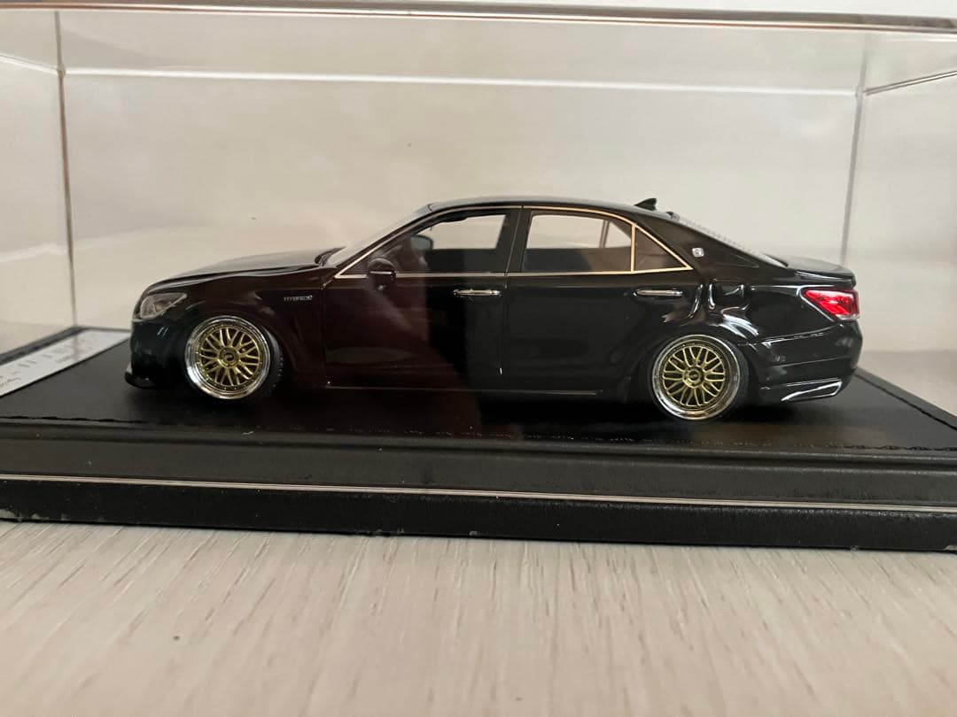 ignition model Crown Athlete G 1/43エラー？