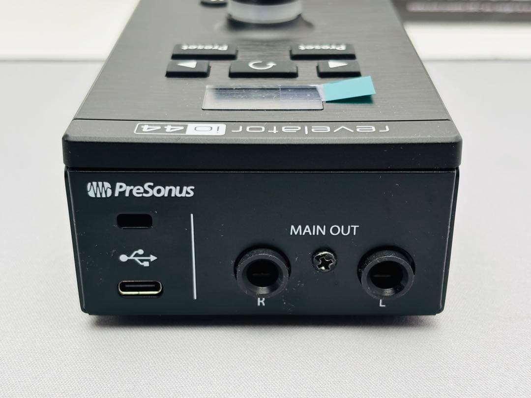 PreSonusオーディオインターフェース revelator io44