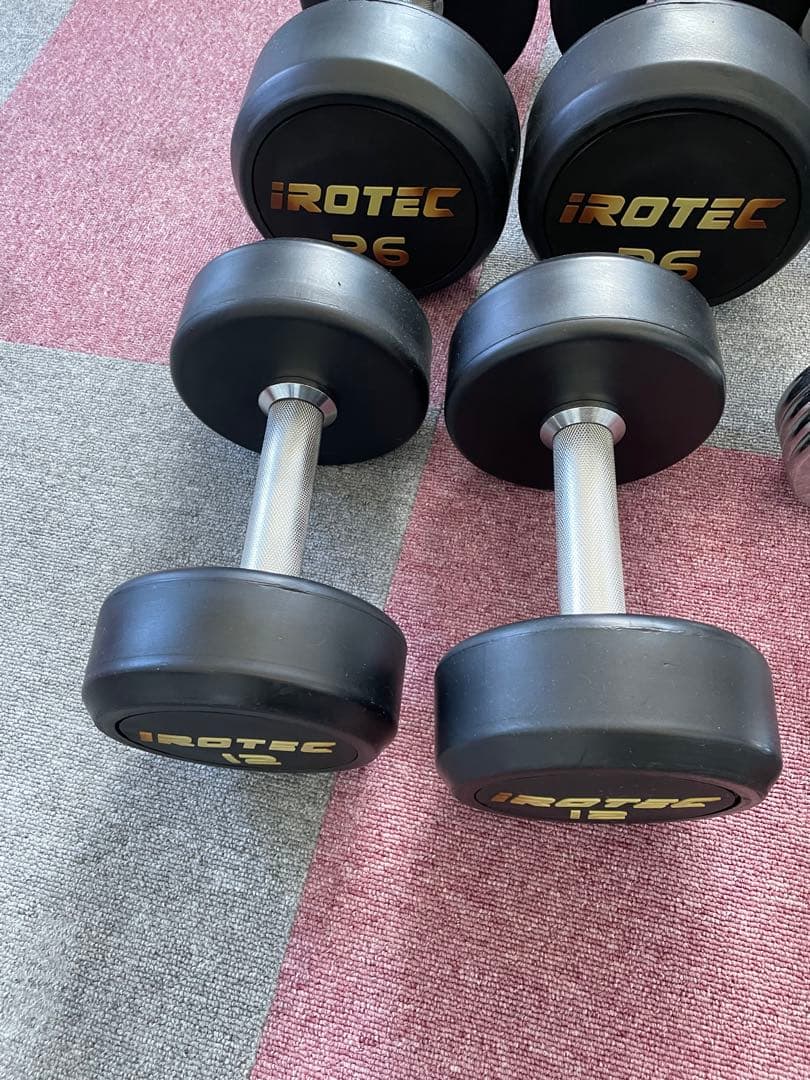 iROTEC 12kgラバーダンベルセット