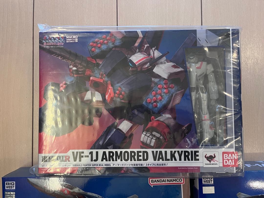 Hi-LR VF-1Jアーマードバルキリーほか　未開封