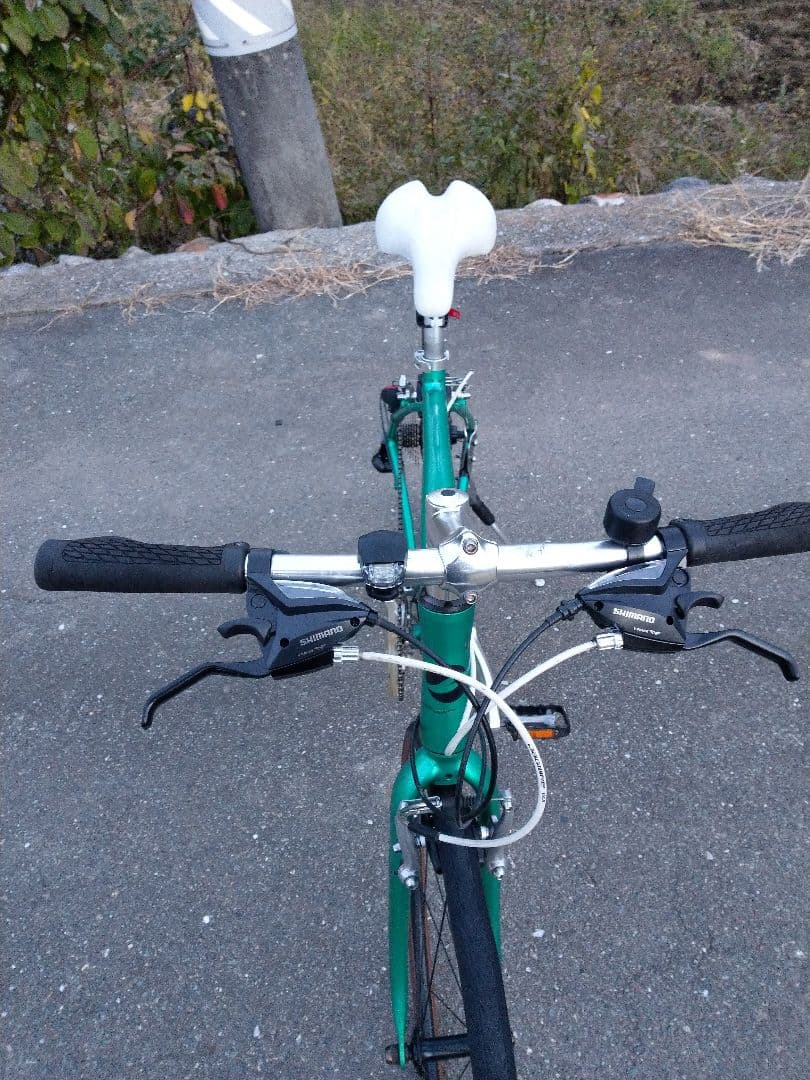 GIANT 　 ジャイアント ESCAPE 　クロスバイク エスケープ　R3