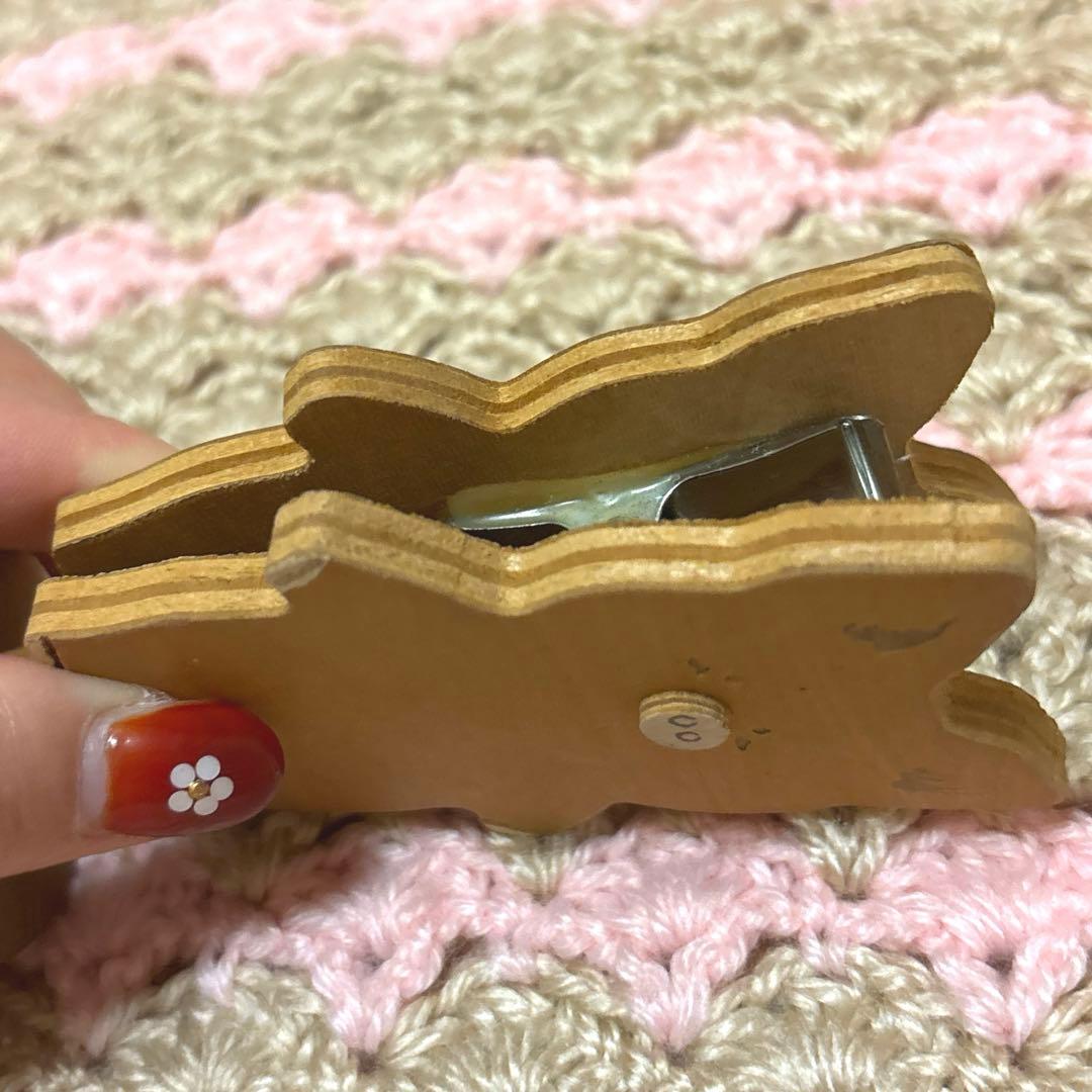 サンリオ　ザシキブタ　木製メモクリップスタンド　昭和レトロ