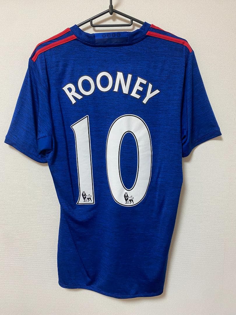 サッカーレプリカユニフォーム　Mサイズ