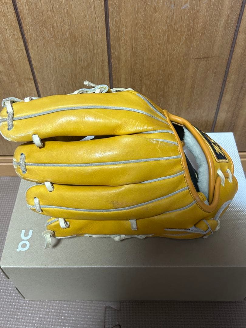 ZETTプロステイタス　二塁手、遊撃手用　硬式グローブ