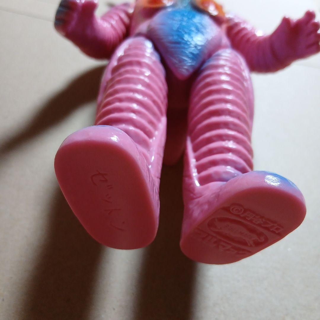 ウ*ン様 ブルマァク 復刻 ウルトラマン 怪獣 ソフビ ゼットン