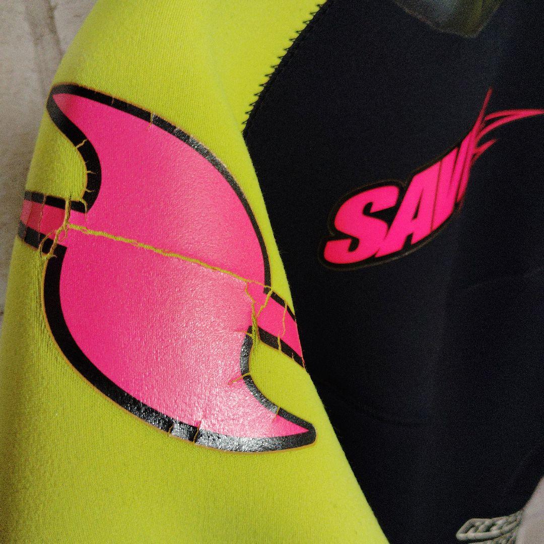 ウェットスーツ　SAVER　黒　イエロー　足付き