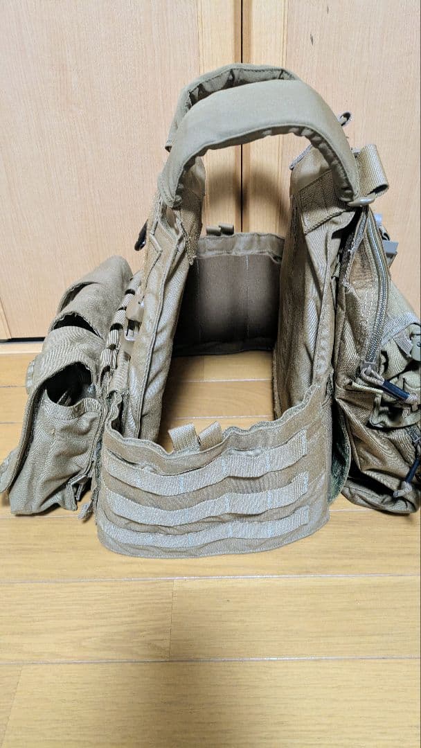 Mayflower/メイフラワー APC プレートキャリア CB 実物