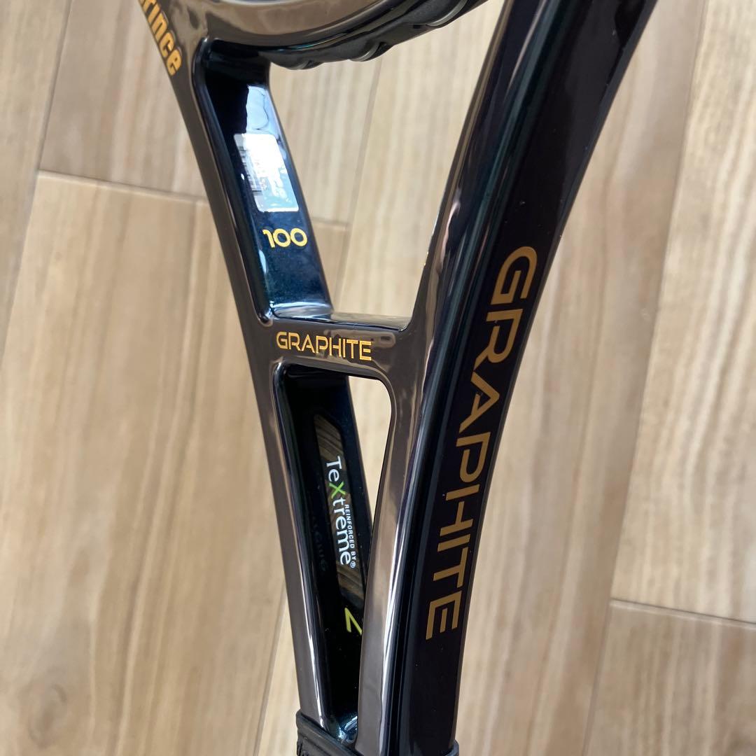 プリンスPHANTOM GRAPHITE 100 （G2）　【ガット張りたて】