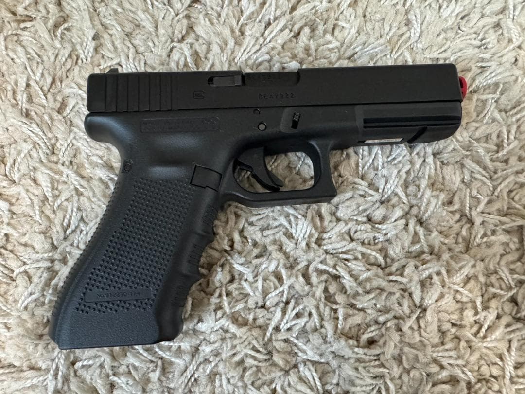 東京マルイ グロック17 Gen4 ガス マガジン3本 ガス3本 ホルスター他