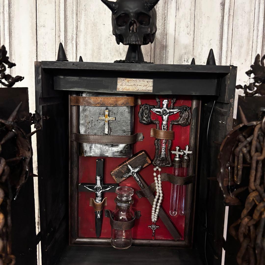 【Special Price】 悪魔撲殺箱(middleサイズ)オブジェ